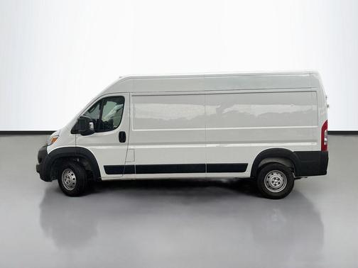 Bright White Clearcoat 2023 RAM ProMaster 2500 High Roof