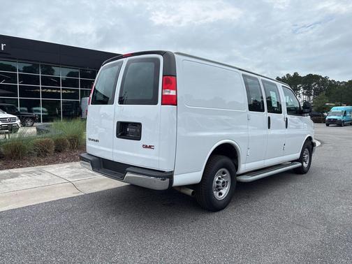 2023 GMC Savana 2500 Work Van