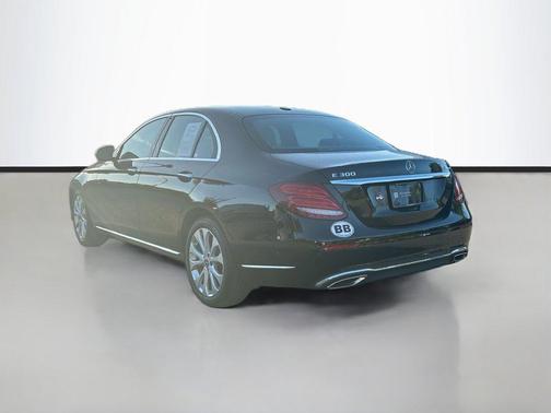 Black 2019 Mercedes-Benz E-Class 4MATIC