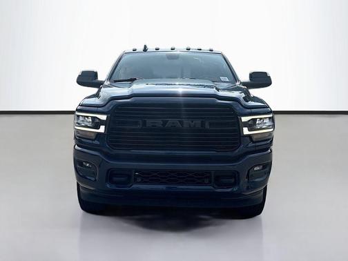 Patriot Blue Pearlcoat 2022 RAM 3500 Laramie Crew Cab 4x4 6'4' Box