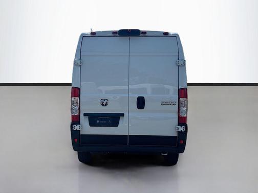 Bright White Clearcoat 2024 RAM ProMaster 2500 Tradesman