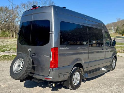 2022 Mercedes-Benz Sprinter 2500 Standard Roof