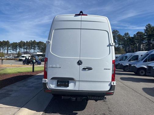 White 2026 Mercedes-Benz Sprinter 2500 Cargo 170 WB