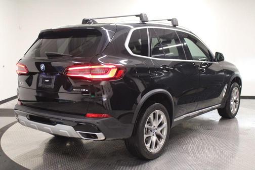 Jet Black 2022 BMW X5 PHEV xDrive45e