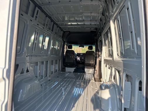 2023 Mercedes-Benz Sprinter 2500 High Roof