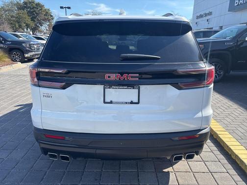 Summit White 2025 GMC Acadia FWD Elevation