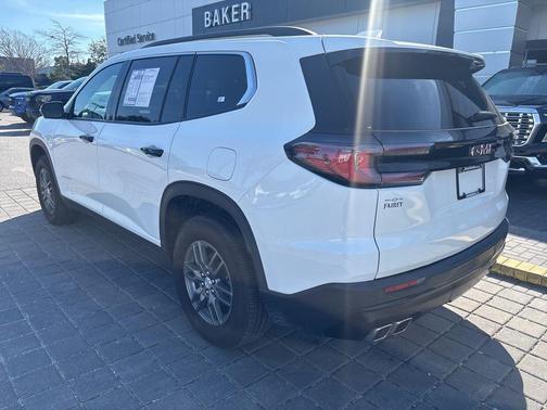 Summit White 2025 GMC Acadia FWD Elevation