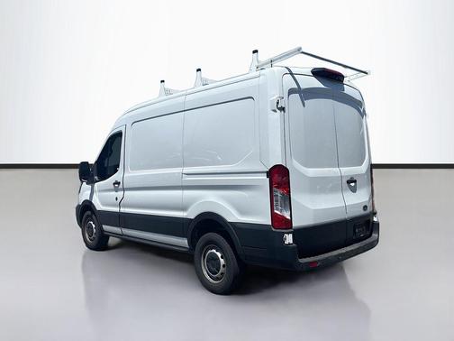 Oxford White 2020 Ford Transit-250 Base