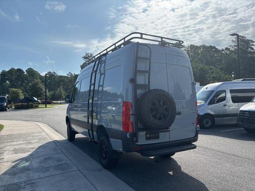 2025 Mercedes-Benz Sprinter 2500 Standard Roof