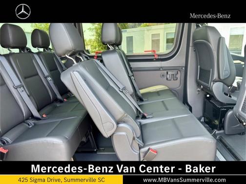 2025 Mercedes-Benz Sprinter 2500 Standard Roof