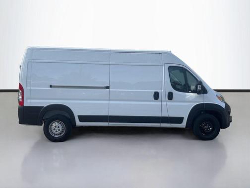 Bright White Clearcoat 2024 RAM ProMaster 2500 Tradesman