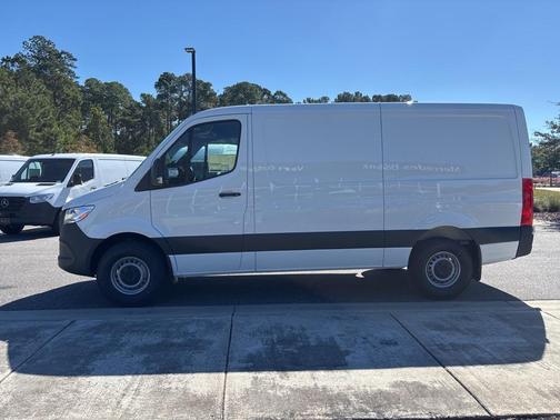 2026 Mercedes-Benz Sprinter 2500 Standard Roof