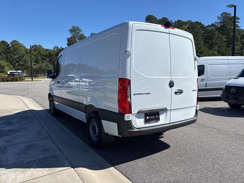 2026 Mercedes-Benz Sprinter 2500 Standard Roof