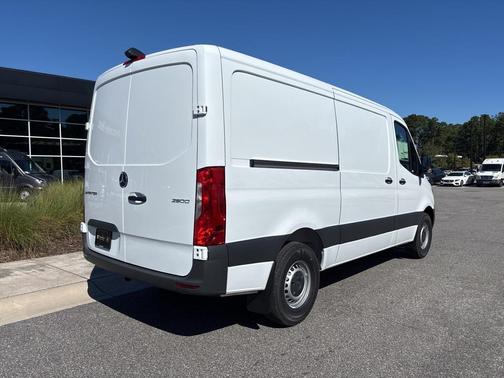 2026 Mercedes-Benz Sprinter 2500 Standard Roof