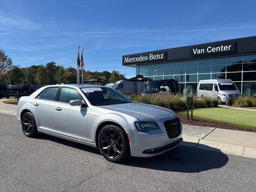 2023 Chrysler 300 S