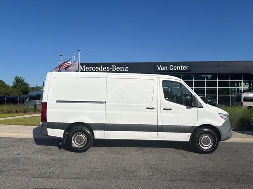 2019 Mercedes-Benz Sprinter 1500 Standard Roof I4