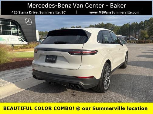 2022 Porsche Cayenne Cayenne E-Hybrid Platinum Edition