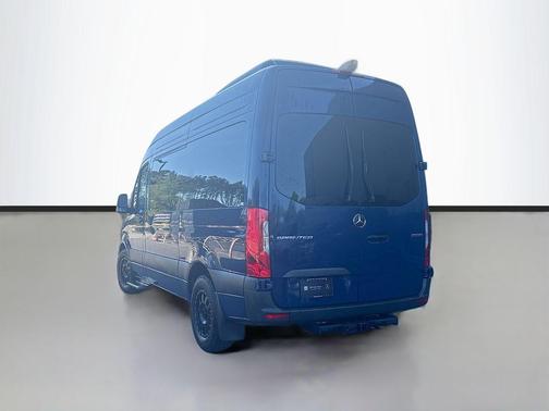 2024 Mercedes-Benz Sprinter 2500 Standard Roof