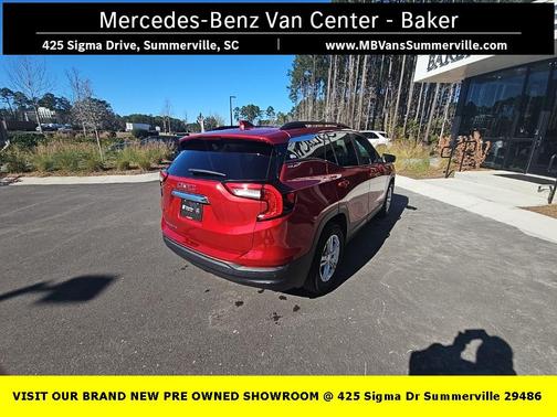 2024 GMC Terrain SLE