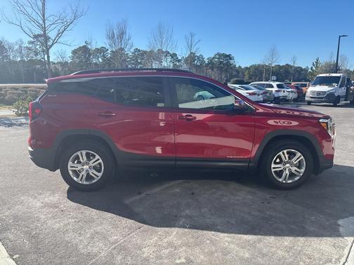 2024 GMC Terrain SLE