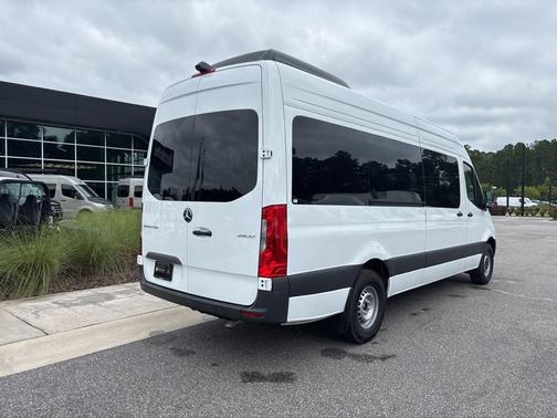 2025 Mercedes-Benz Sprinter 2500 High Roof