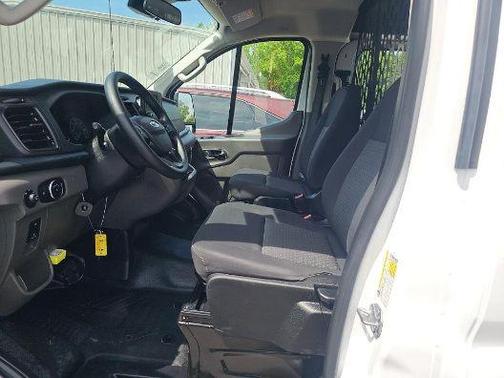 Oxford White 2025 Ford Transit-250 Base