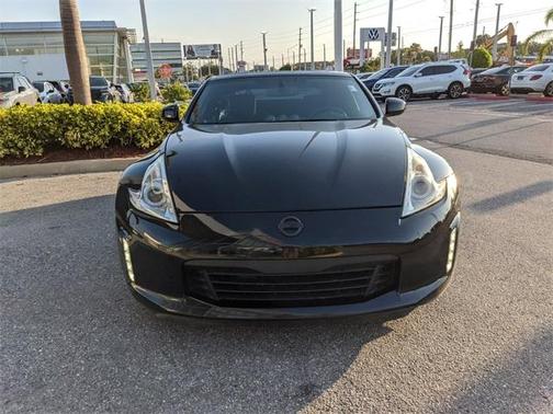 2016 Nissan 370Z Sport