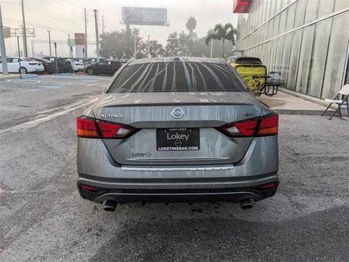 2021 Nissan Altima 2.5 SR