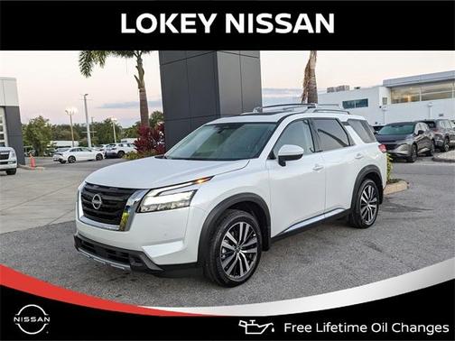 2025 Nissan Pathfinder Platinum