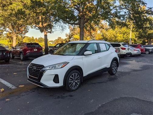 2021 Nissan Kicks SV