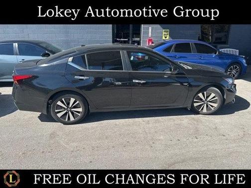 2021 Nissan Altima 2.5 SV