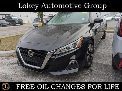 2021 Nissan Altima 2.5 SV