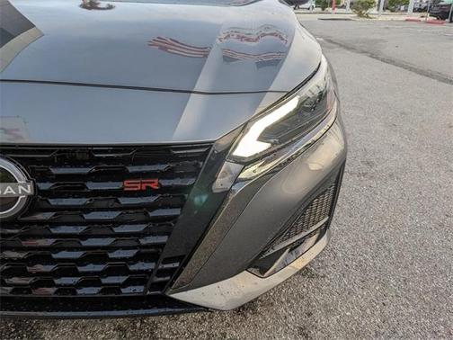 2025 Nissan Altima SR