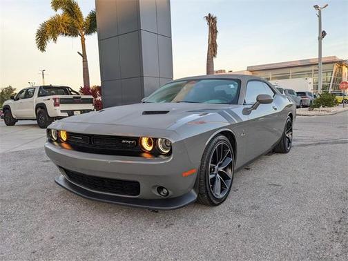 2017 Dodge Challenger R/T 392