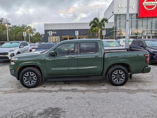 2025 Nissan Frontier SL