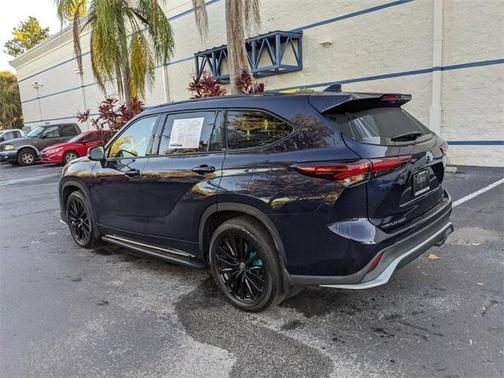2024 Toyota Highlander XSE