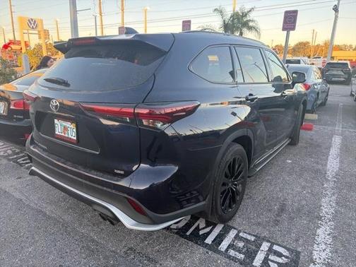 2024 Toyota Highlander XSE