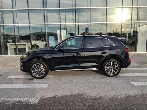 2023 Audi Q5 45 S line Premium Plus
