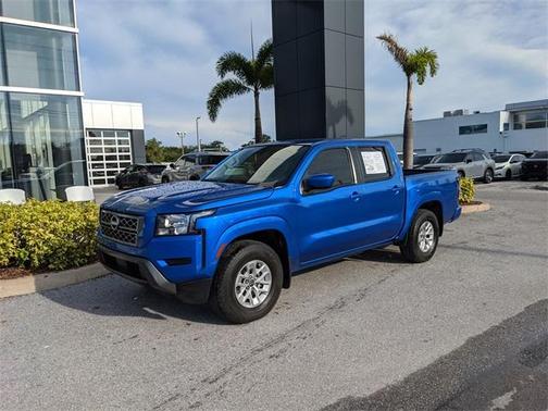 2024 Nissan Frontier SV