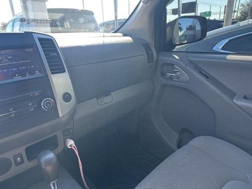 2020 Nissan Frontier SV