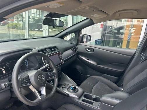 2022 Nissan Leaf S PLUS