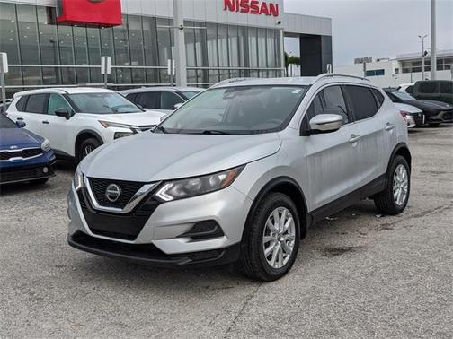 2020 Nissan Rogue Sport SV