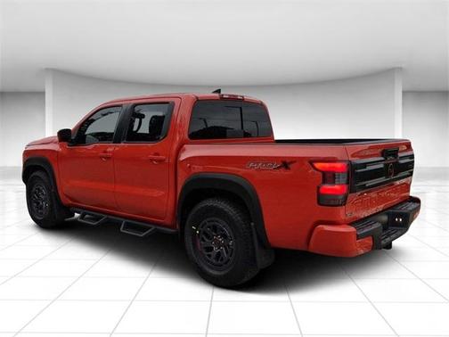 2025 Nissan Frontier PRO-X