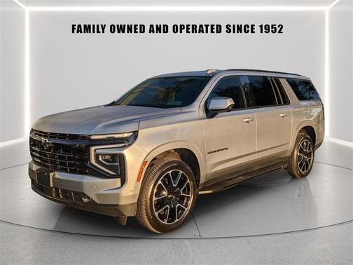 2025 Chevrolet Suburban RST