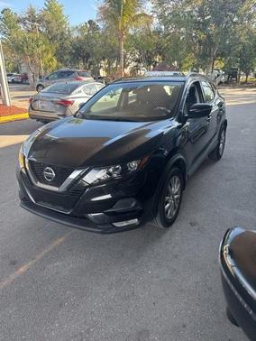 2021 Nissan Rogue Sport SV