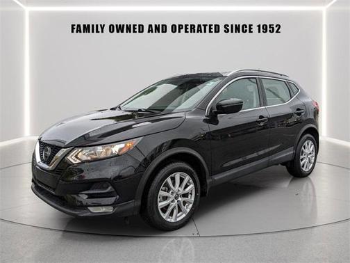 2021 Nissan Rogue Sport SV