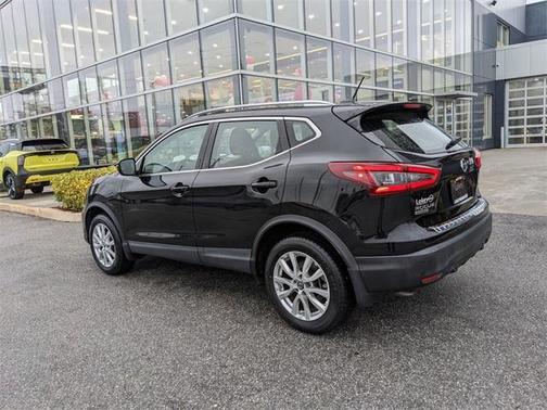 2021 Nissan Rogue Sport SV