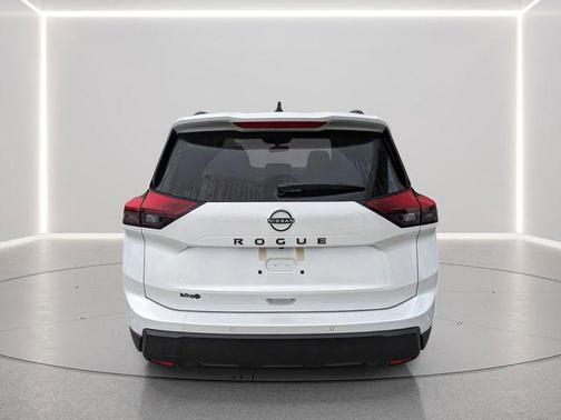 2026 Nissan Rogue DA