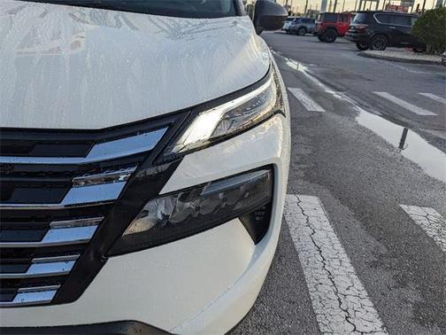 2025 Nissan Rogue S