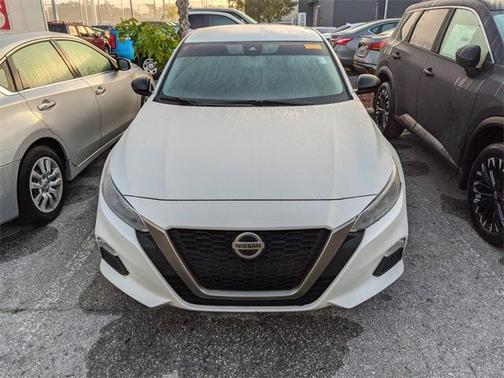 2021 Nissan Altima 2.5 SR